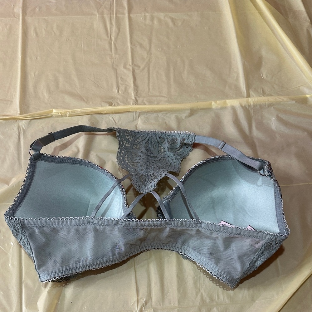 VS Floral Lace Women's Bra size 36D - Picture 4 of 4